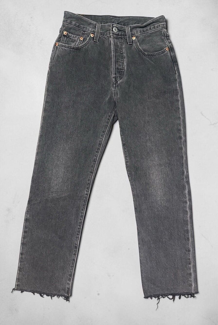 Levi’s 501 Jeans Women’s 25/26 (26/24) Black Cropped Raw Hem Button Fly Grunge